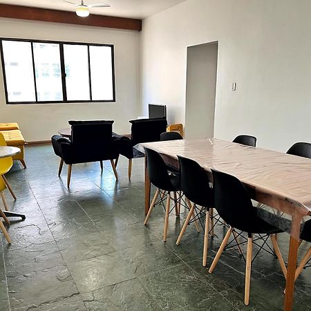 Apartamento 4 Quartos, 3 Banheiros, Vista Para O Mar Pitangueiras, Sacada, 1 Vaga De Garagem, Apenas 50 Metros Do Mar Guarujá Eksteriør bilde